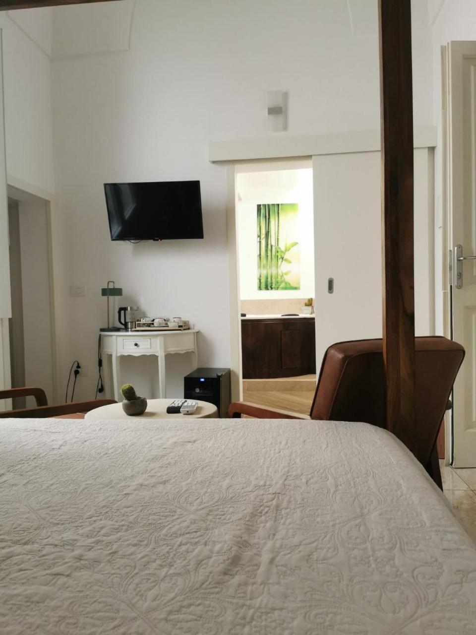 Dimora San Biagio Suites&Apartment เลชเช ภายนอก รูปภาพ