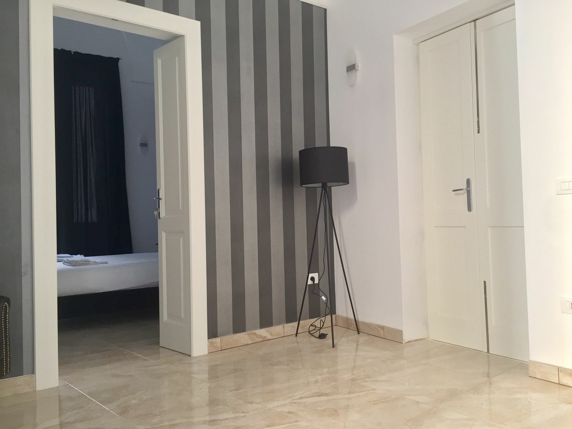 Dimora San Biagio Suites&Apartment เลชเช ภายนอก รูปภาพ